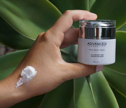 Illuminating Natural Anti-Aging & Brightening Skin Care Moisturiser